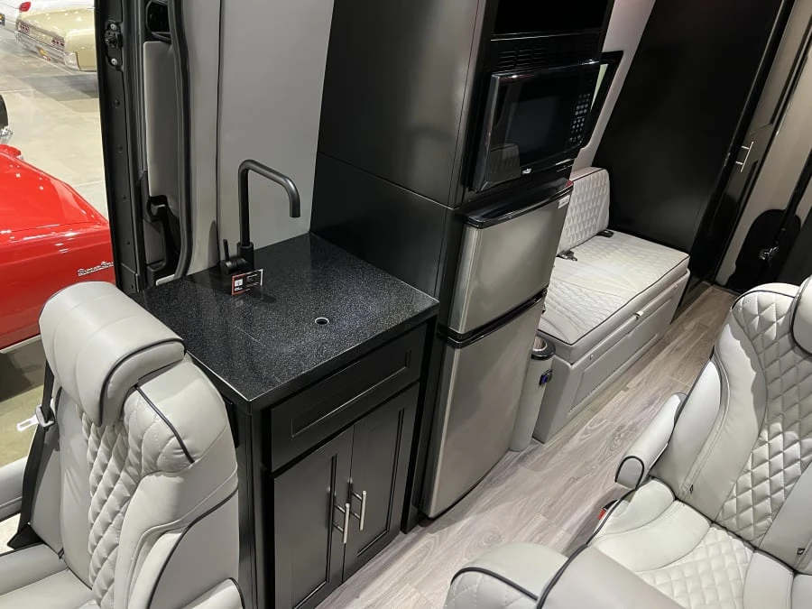 2022 Mercedes-Benz VS30 Sprinter - Image 12 of 31