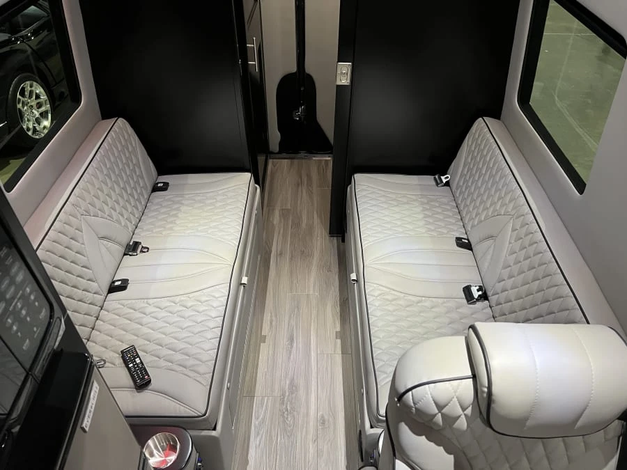 2022 Mercedes-Benz VS30 Sprinter - Image 11 of 31