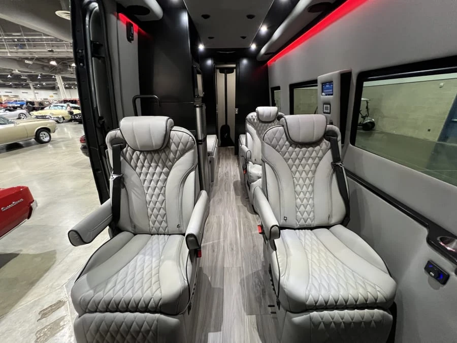 2022 Mercedes-Benz VS30 Sprinter - Image 9 of 31