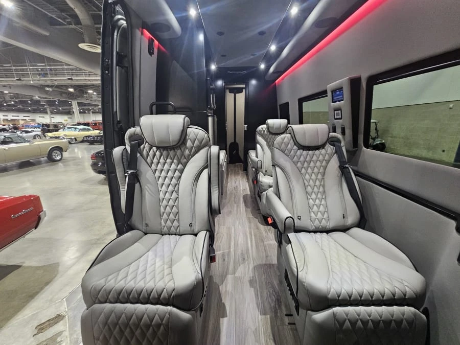 2022 Mercedes-Benz VS30 Sprinter - Image 25 of 31