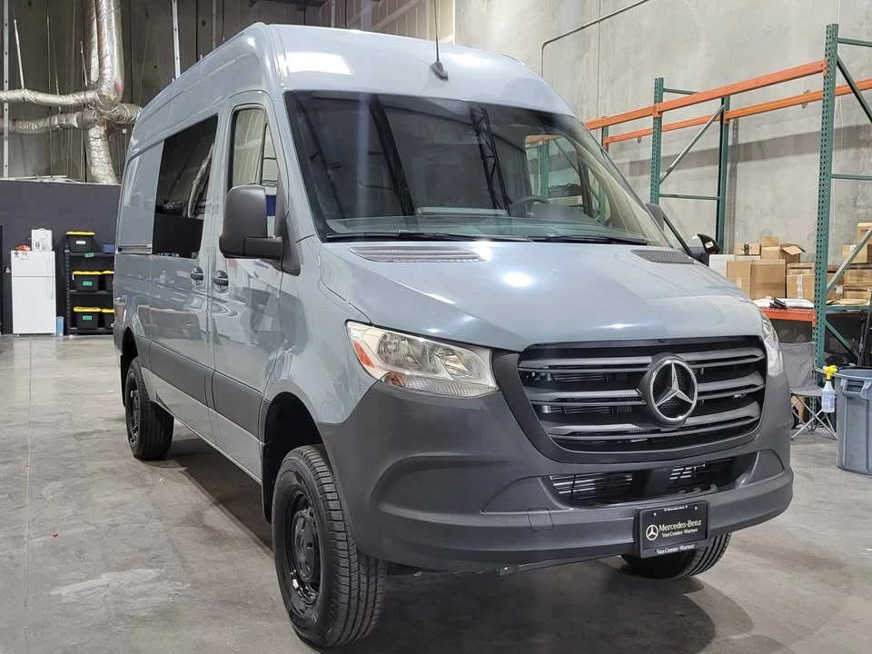 2022 Mercedes-Benz VS30 Sprinter - Image 2 of 10