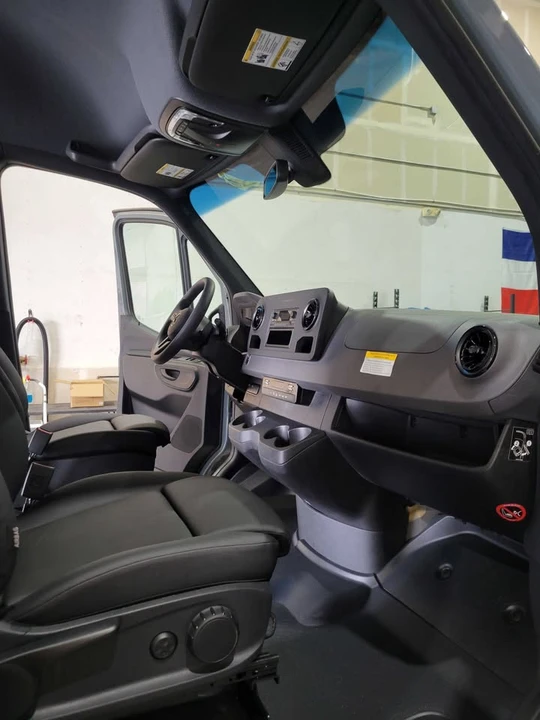 2022 Mercedes-Benz VS30 Sprinter - Image 10 of 10