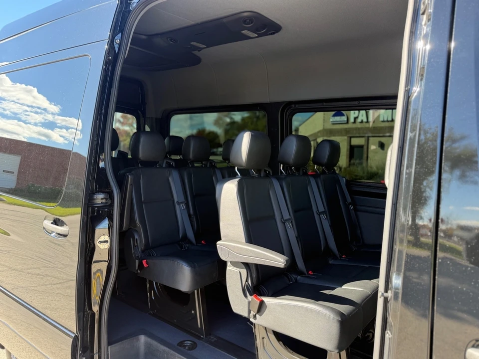2022 Mercedes-Benz VS30 Sprinter - Image 11 of 21