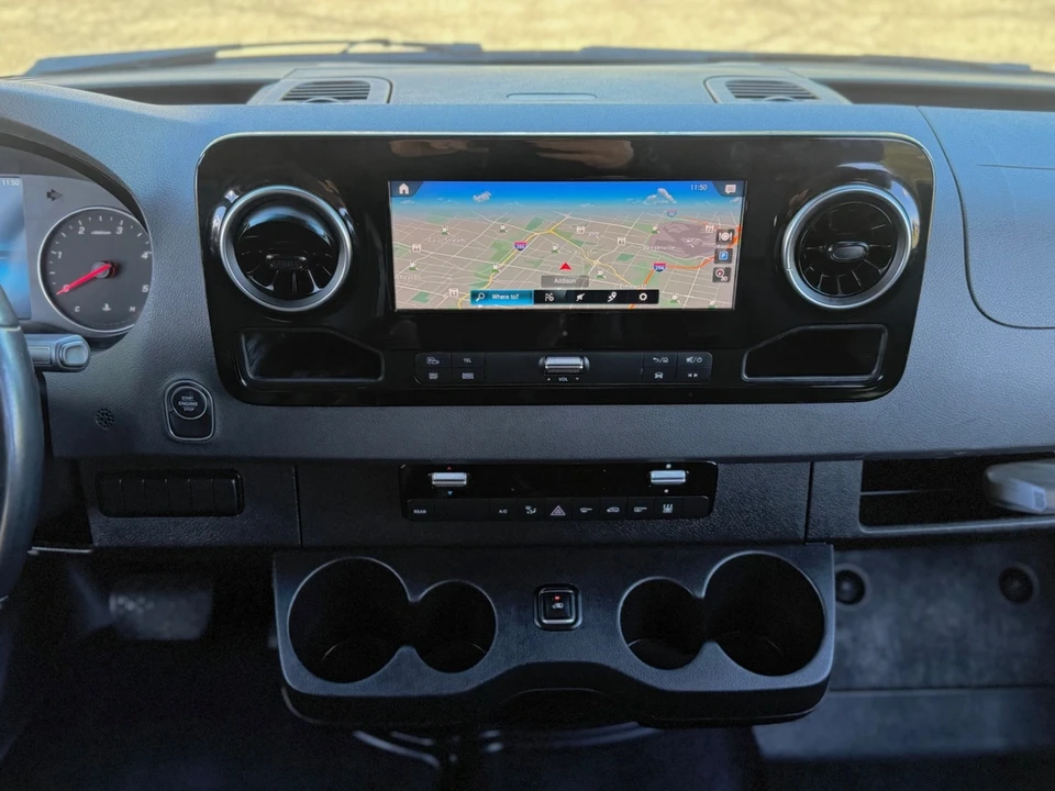 2022 Mercedes-Benz VS30 Sprinter - Image 18 of 21