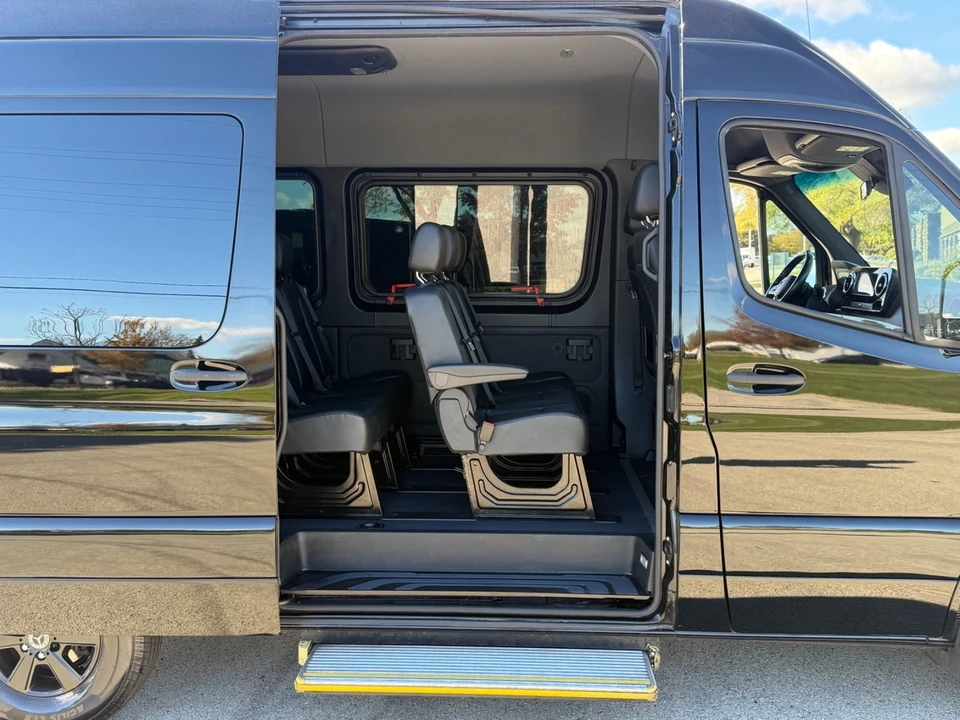 2022 Mercedes-Benz VS30 Sprinter - Image 9 of 21