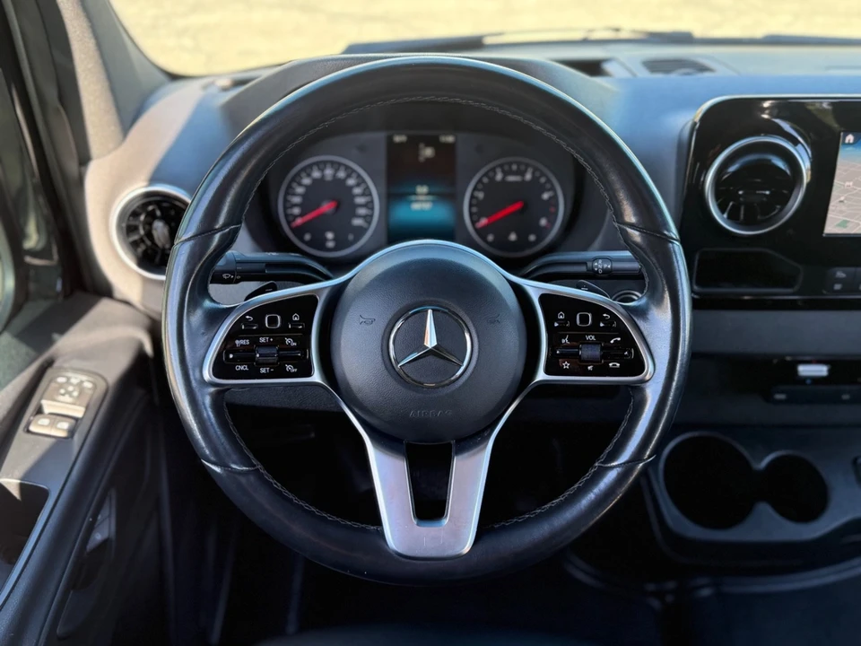 2022 Mercedes-Benz VS30 Sprinter - Image 16 of 21