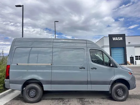 2022 Mercedes-Benz Sprinter Cargo 4x4 144" High Roof
