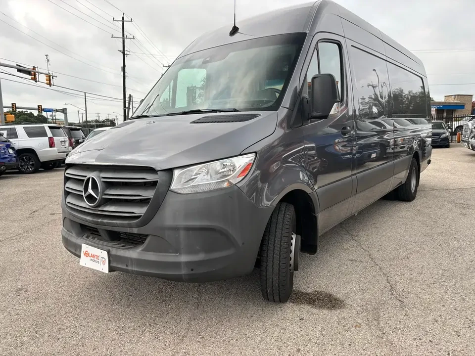 2022 Mercedes-Benz VS30 Sprinter - Image 5 of 20