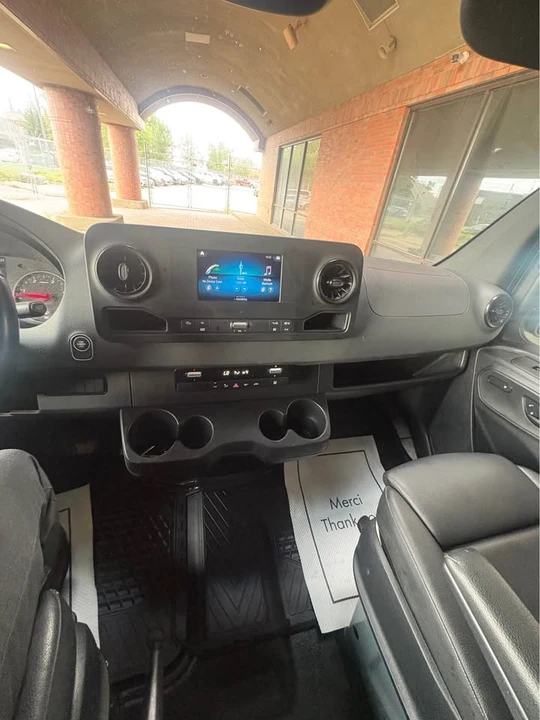 2022 Mercedes-Benz VS30 Sprinter - Image 6 of 13