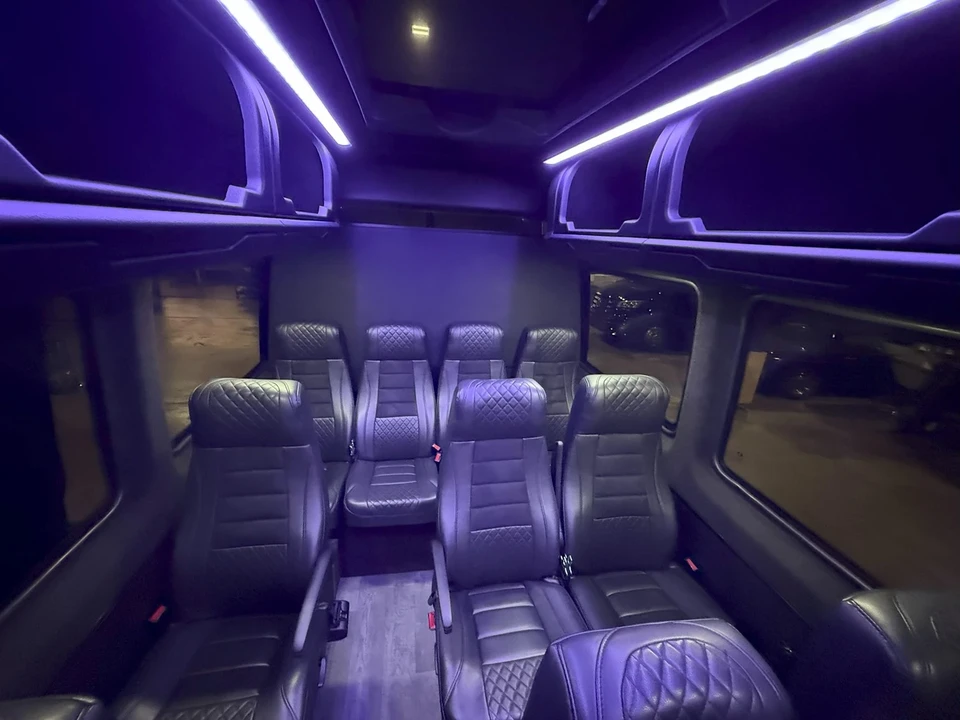 2022 Mercedes-Benz VS30 Sprinter - Image 10 of 15