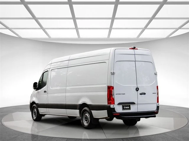 2022 Mercedes-Benz VS30 Sprinter - Image 2 of 12