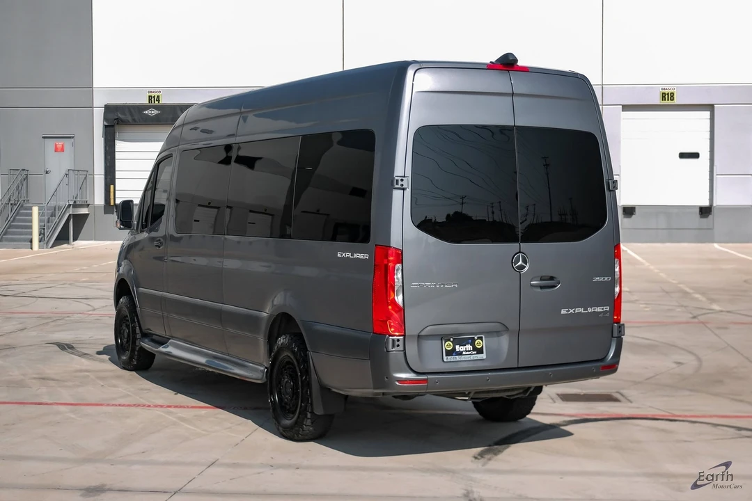 2022 Mercedes-Benz VS30 Sprinter - Image 10 of 12