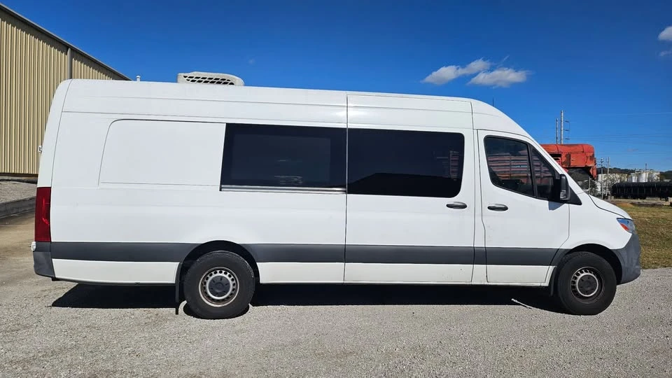 2022 Mercedes-Benz VS30 Sprinter - Image 4 of 19