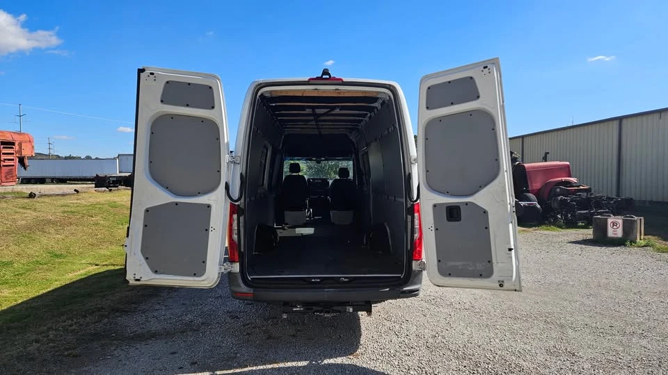2022 Mercedes-Benz VS30 Sprinter - Image 12 of 19