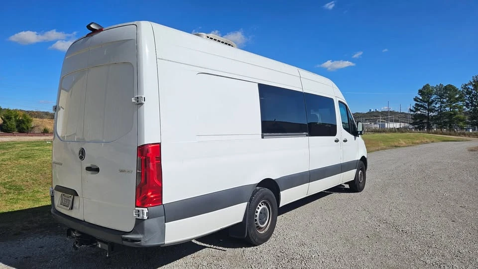 2022 Mercedes-Benz VS30 Sprinter - Image 3 of 19