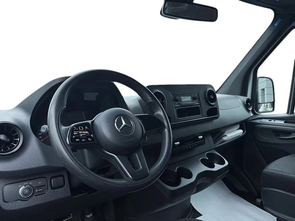 2022 Mercedes-Benz VS30 Sprinter - Image 7 of 9