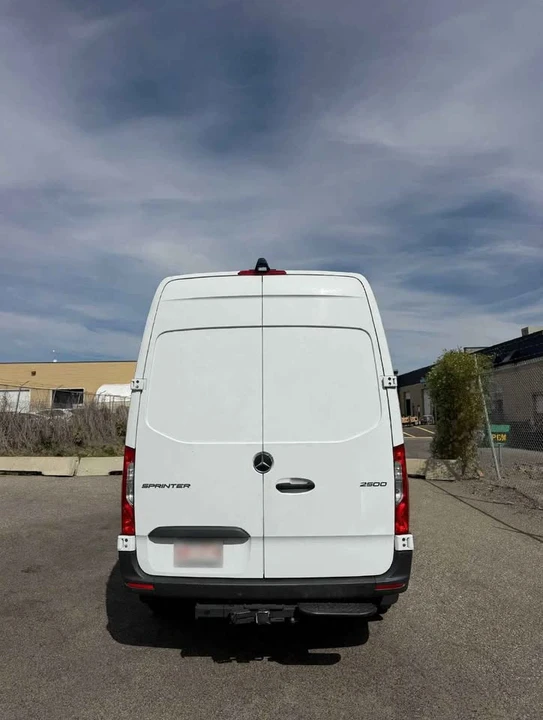 2022 Mercedes-Benz VS30 Sprinter - Image 3 of 7