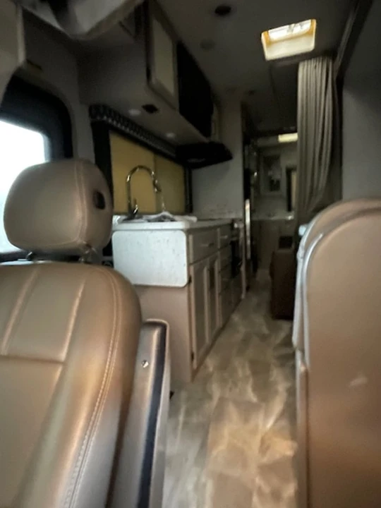 2022 Mercedes-Benz VS30 Sprinter - Image 7 of 9
