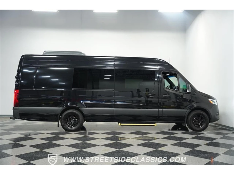 2022 Mercedes-Benz VS30 Sprinter - Image 12 of 31