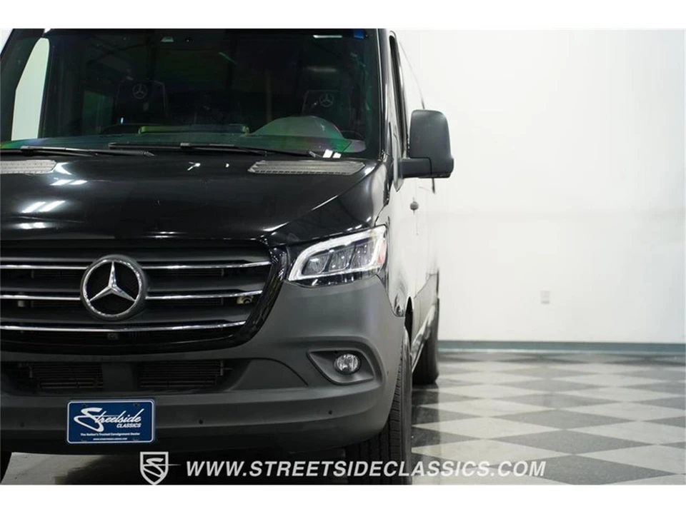 2022 Mercedes-Benz VS30 Sprinter - Image 16 of 31