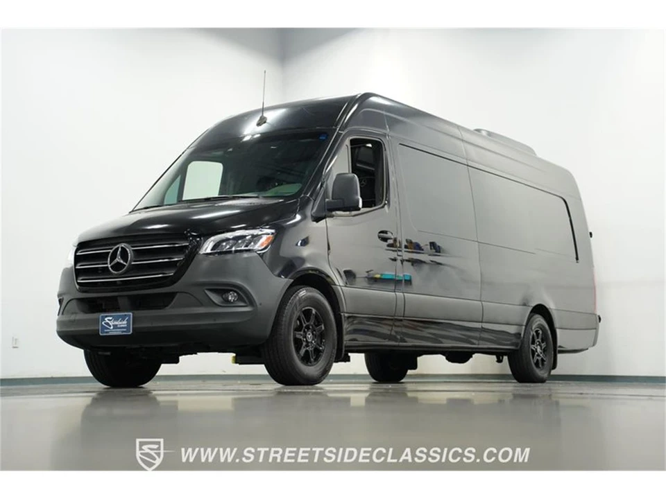 2022 Mercedes-Benz VS30 Sprinter - Image 17 of 31