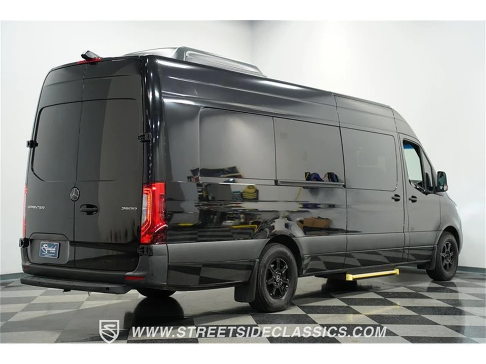 2022 Mercedes-Benz VS30 Sprinter - Image 10 of 31