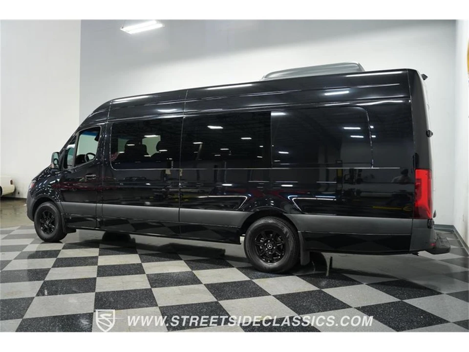 2022 Mercedes-Benz VS30 Sprinter - Image 7 of 31