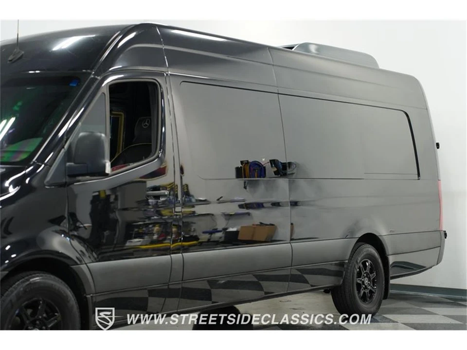 2022 Mercedes-Benz VS30 Sprinter - Image 18 of 31