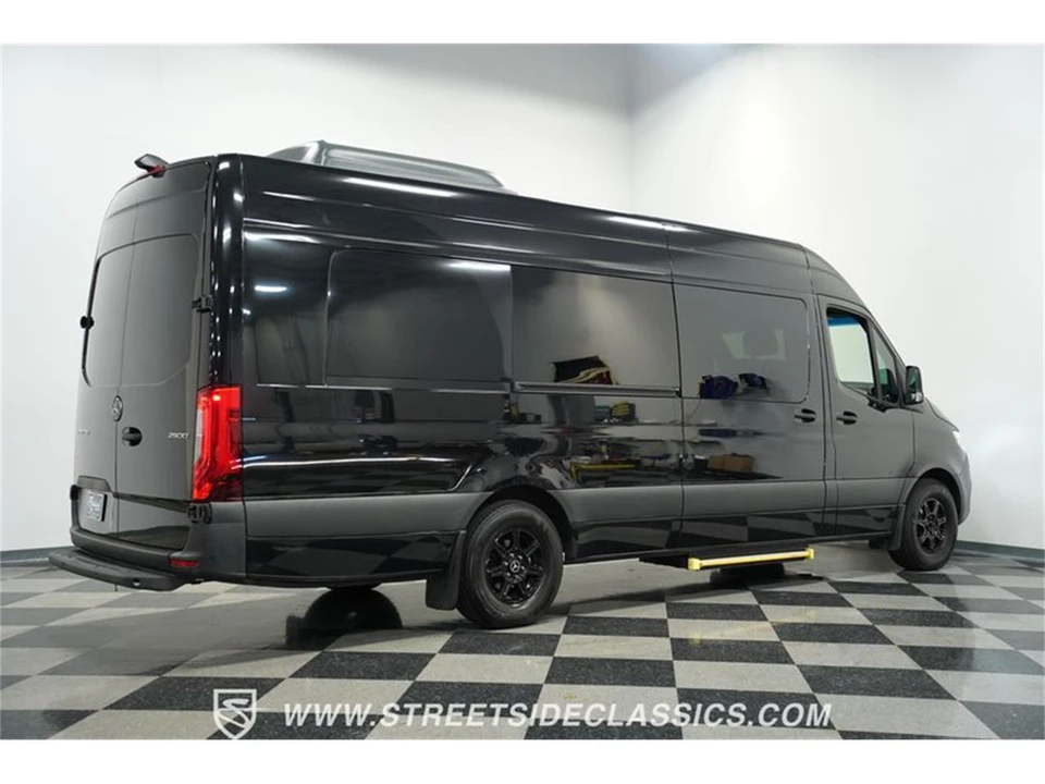 2022 Mercedes-Benz VS30 Sprinter - Image 11 of 31