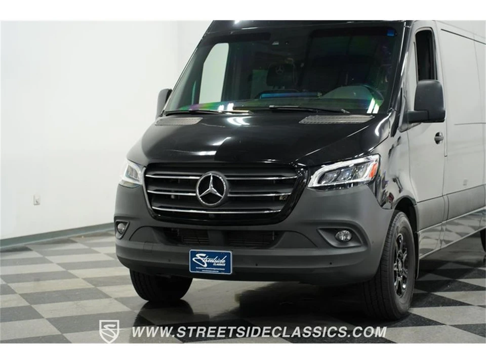 2022 Mercedes-Benz VS30 Sprinter - Image 15 of 31