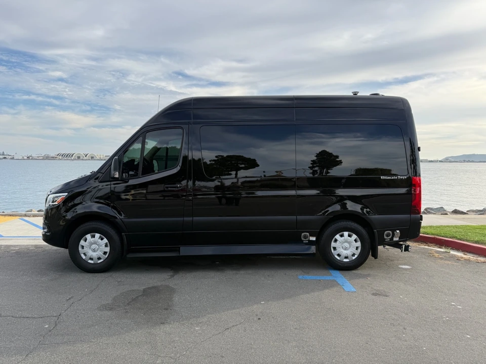 2022 Mercedes-Benz VS30 Sprinter - Image 4 of 21