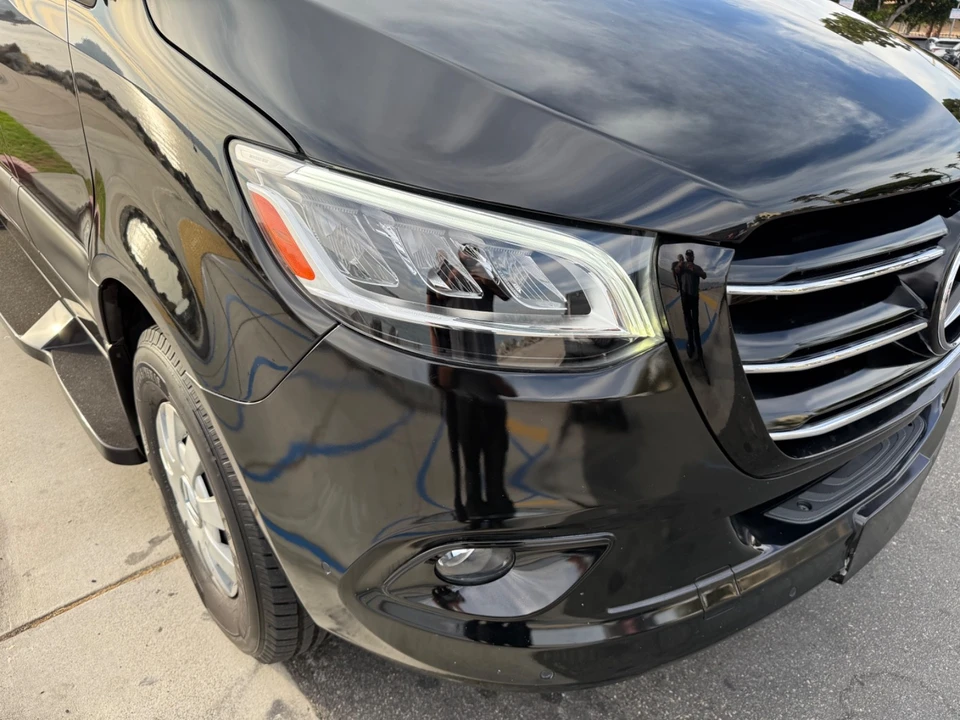 2022 Mercedes-Benz VS30 Sprinter - Image 9 of 21