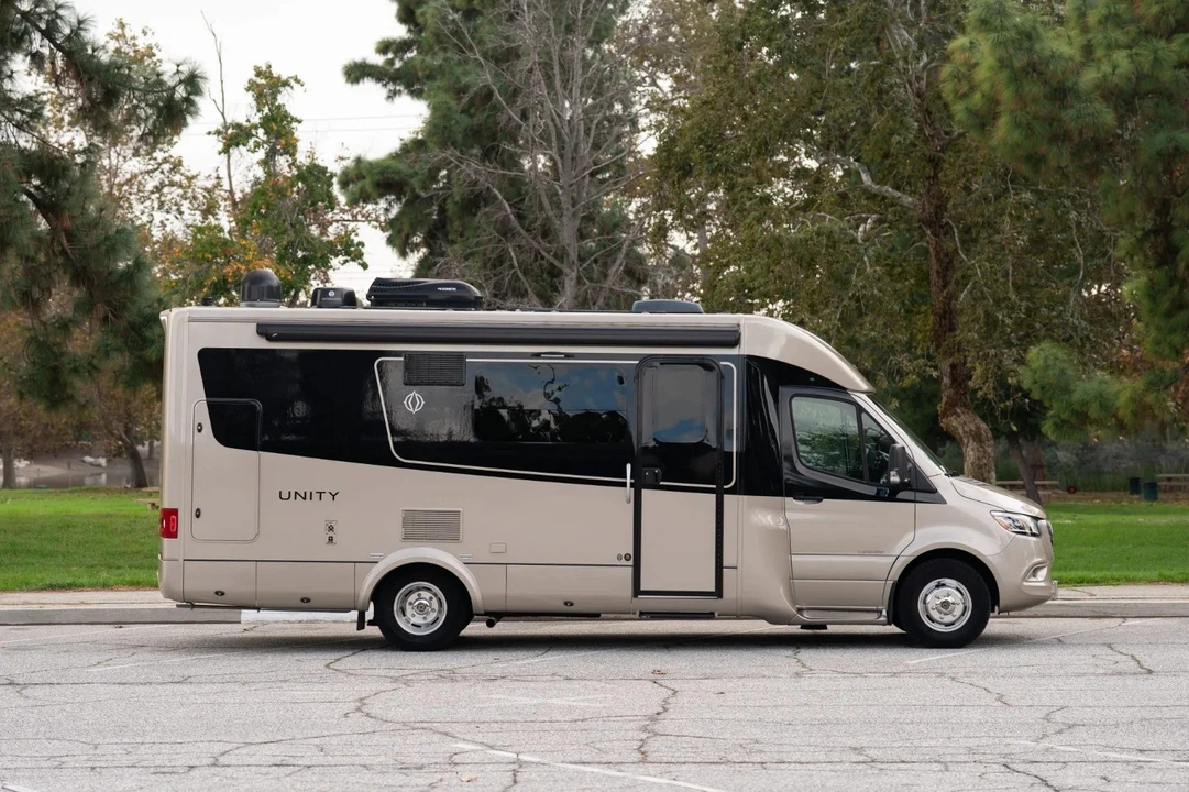 2022 Mercedes-Benz VS30 Sprinter - Image 3 of 21