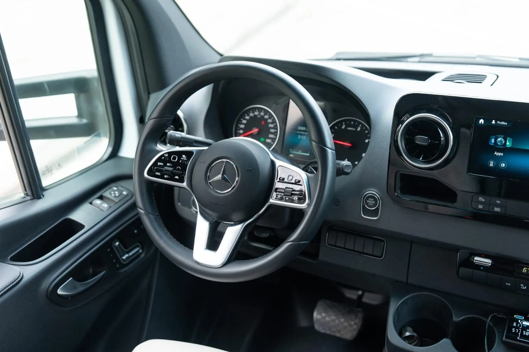 2022 Mercedes-Benz VS30 Sprinter - Image 12 of 21