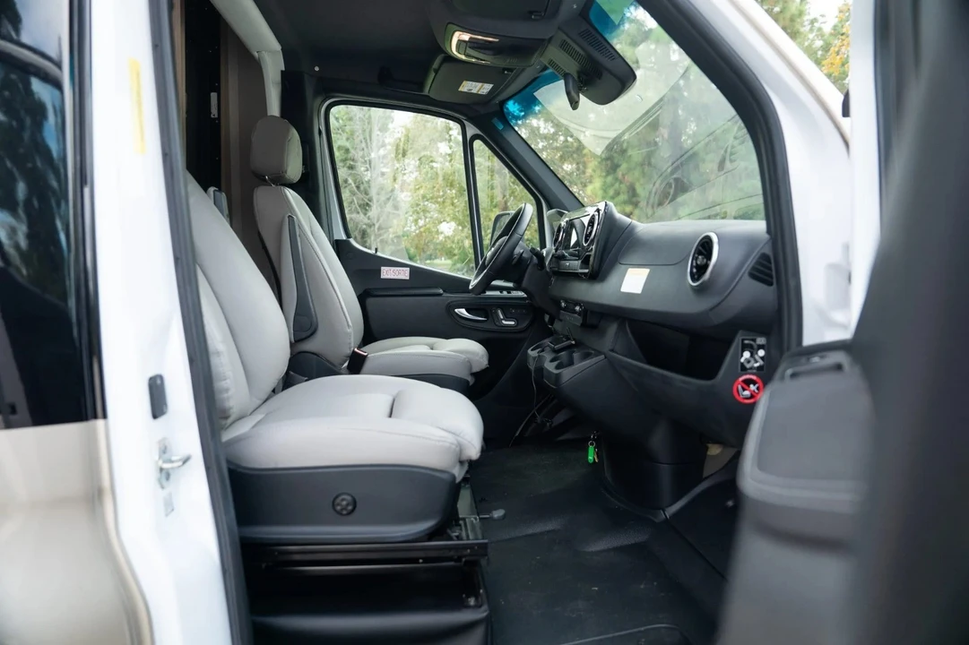 2022 Mercedes-Benz VS30 Sprinter - Image 10 of 21