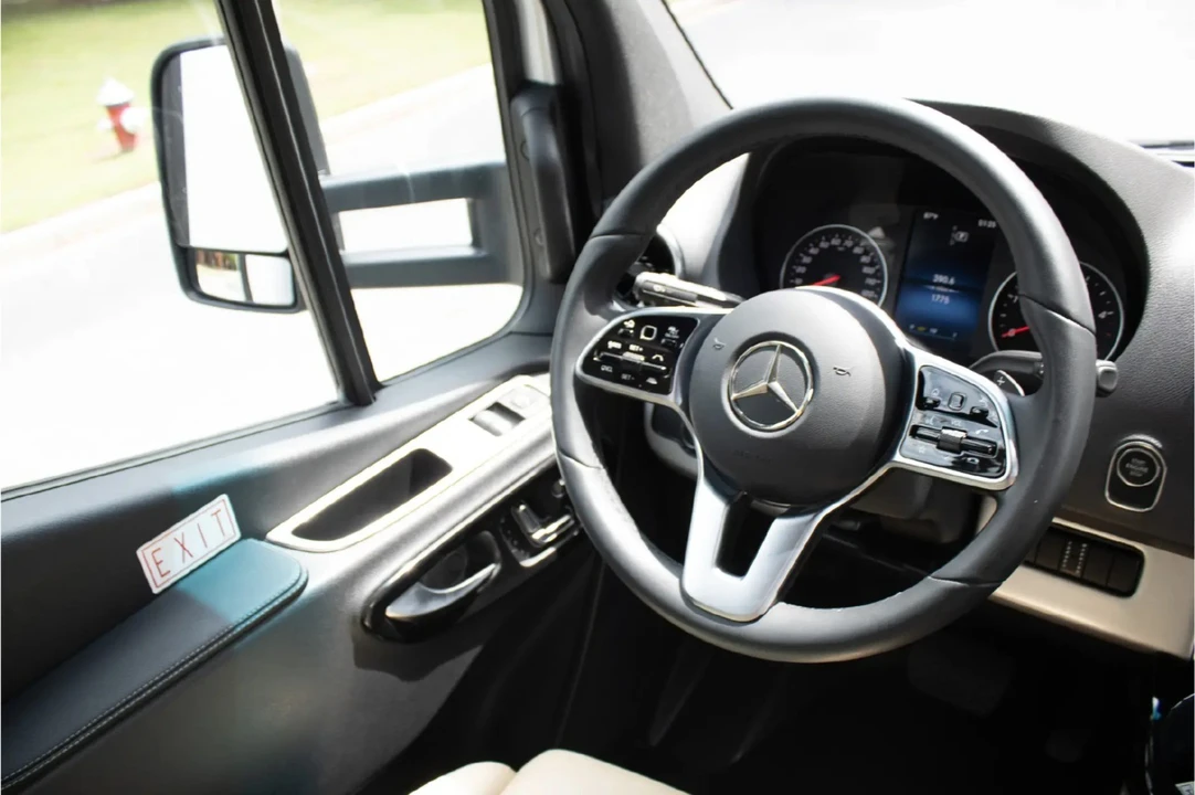 2022 Mercedes-Benz VS30 Sprinter - Image 14 of 14