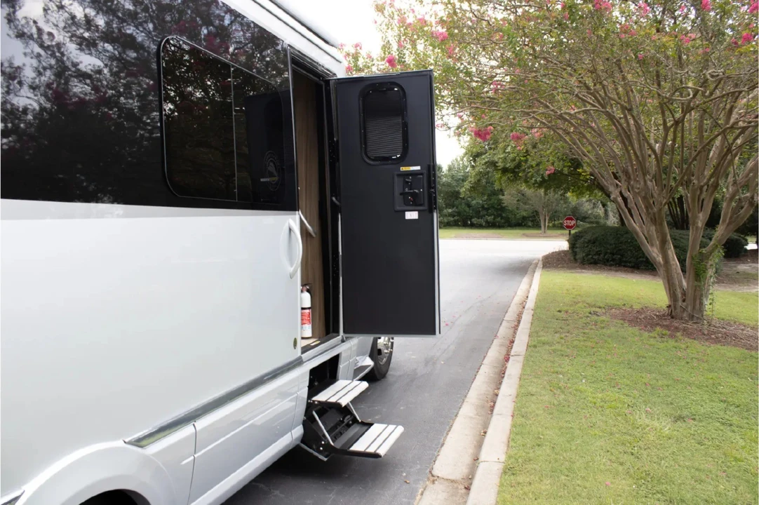 2022 Mercedes-Benz VS30 Sprinter - Image 6 of 14