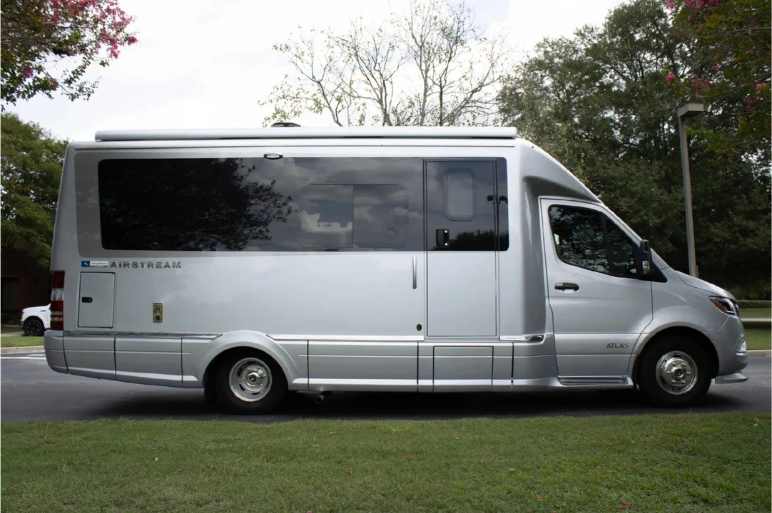 2022 Mercedes-Benz VS30 Sprinter - Image 9 of 14