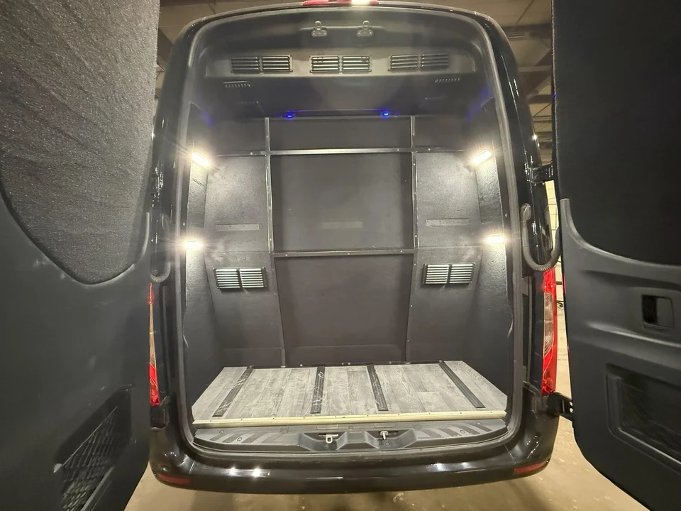 2022 Mercedes-Benz VS30 Sprinter - Image 6 of 15