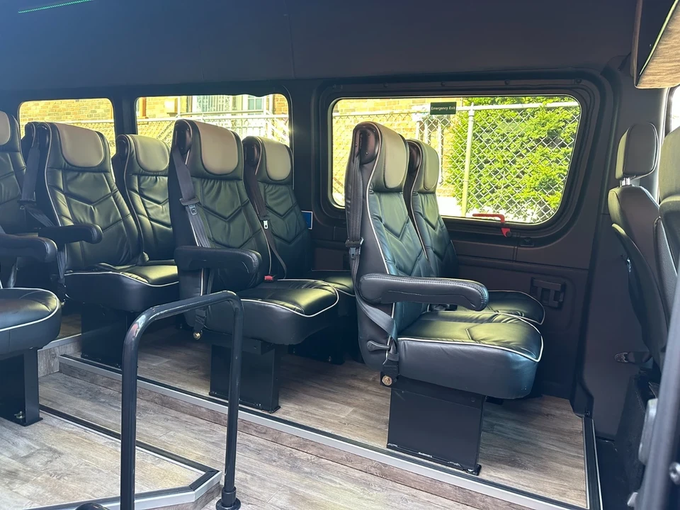 2022 Mercedes-Benz VS30 Sprinter - Image 8 of 15