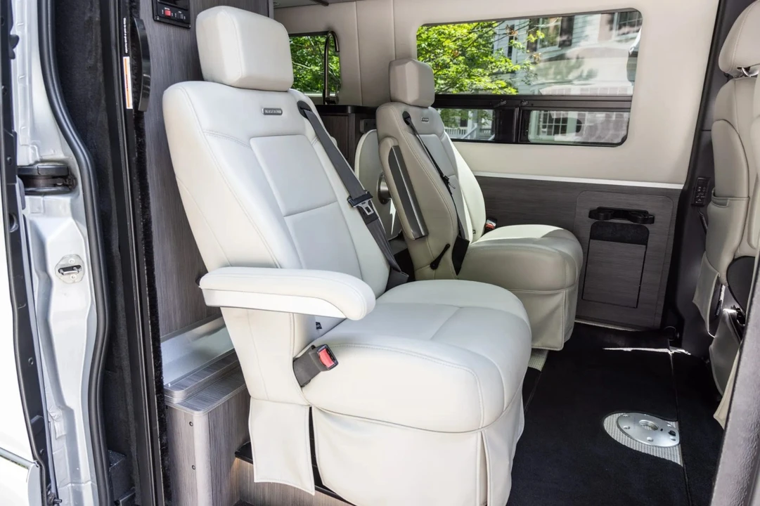 2022 Mercedes-Benz VS30 Sprinter - Image 6 of 21