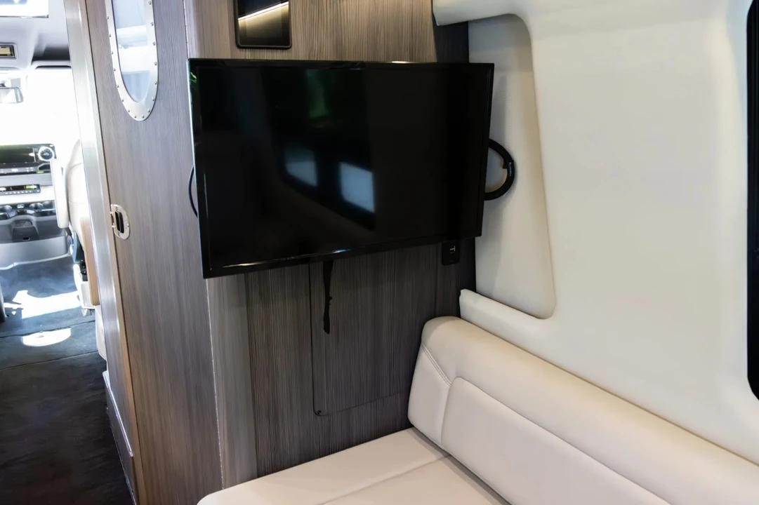 2022 Mercedes-Benz VS30 Sprinter - Image 5 of 21
