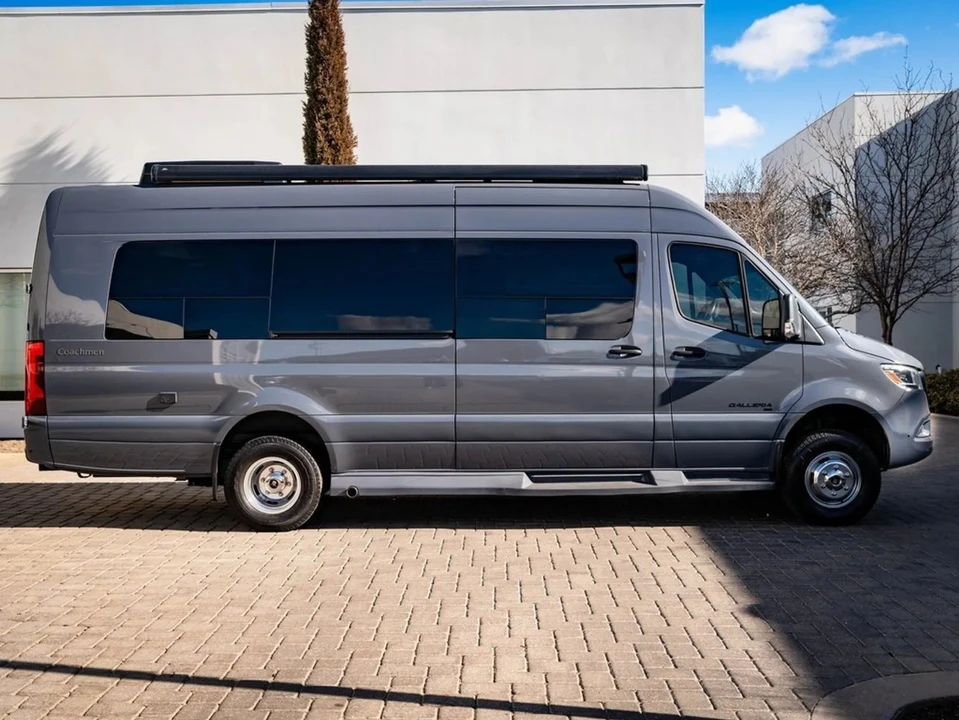 2022 Mercedes-Benz VS30 Sprinter - Image 10 of 21