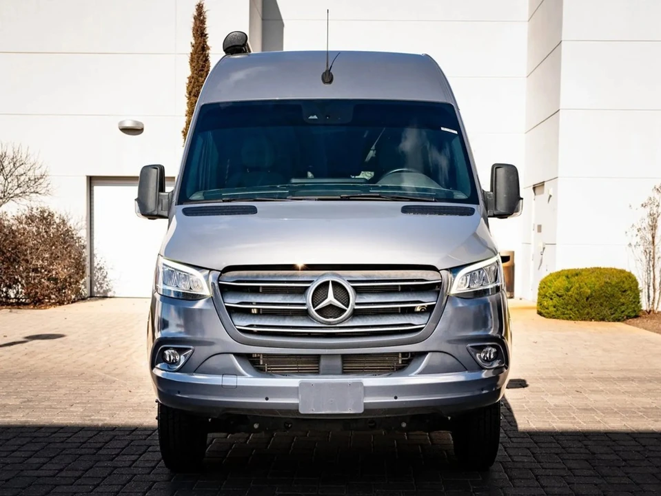 2022 Mercedes-Benz VS30 Sprinter - Image 8 of 21