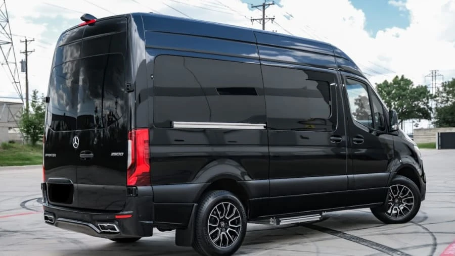2022 Mercedes-Benz VS30 Sprinter - Image 3 of 15