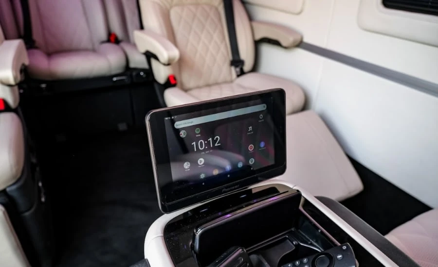 2022 Mercedes-Benz VS30 Sprinter - Image 9 of 15