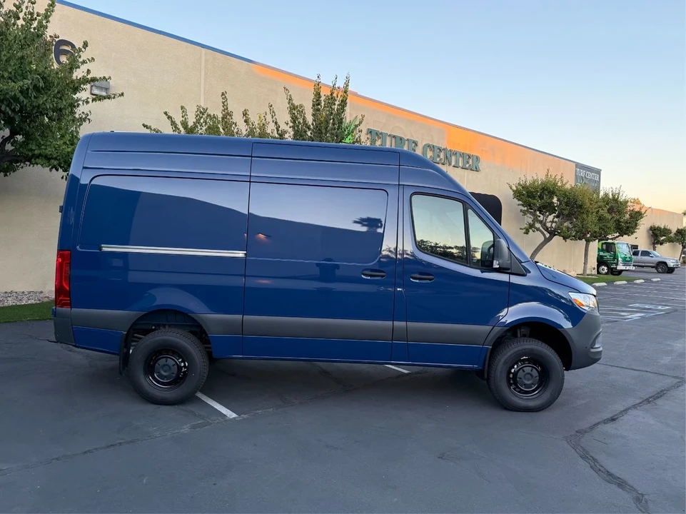 2022 Mercedes-Benz VS30 Sprinter - Image 3 of 21