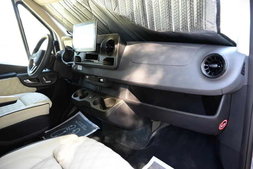 2022 Mercedes-Benz VS30 Sprinter - Image 7 of 16