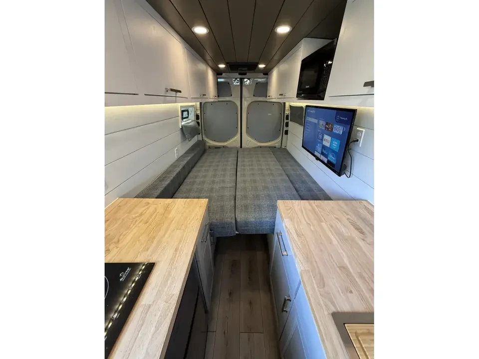 2022 Mercedes-Benz VS30 Sprinter - Image 12 of 17