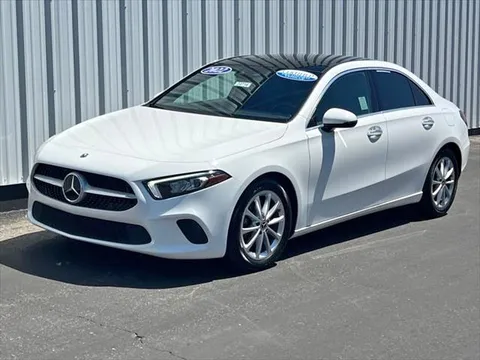 2022 Mercedes-Benz A 220